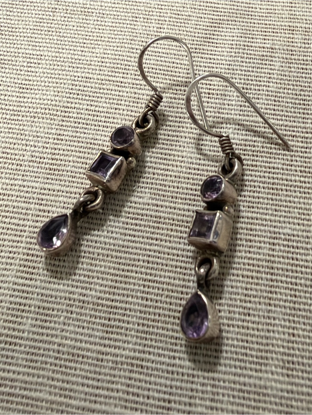 Sterling Silver pale Purple Gem Drop Earrings stamped 925 lavender